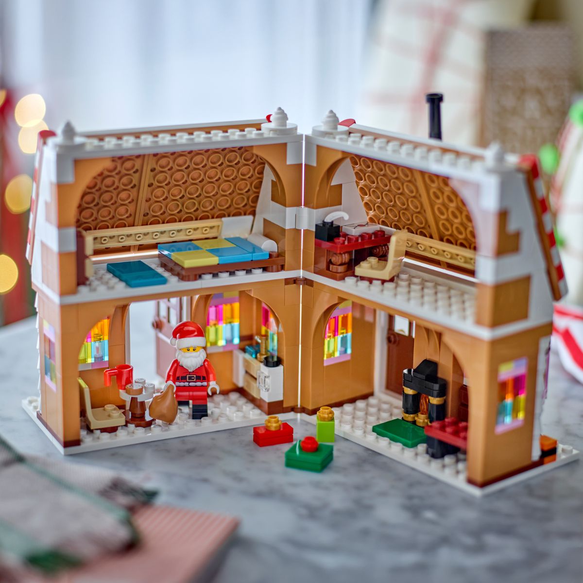 do-choi-lap-rap-ngoi-nha-banh-gung-giang-sinh-lego-seasons-and-occasions-40809-012