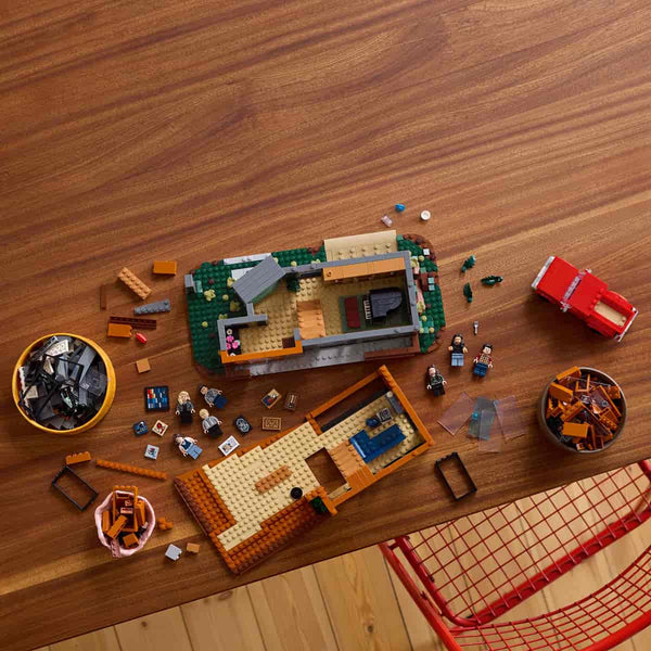 do-choi-lap-rap-ngoi-nha-cua-gia-dinh-cullen-chang-vang-lego-ideas-21354-011
