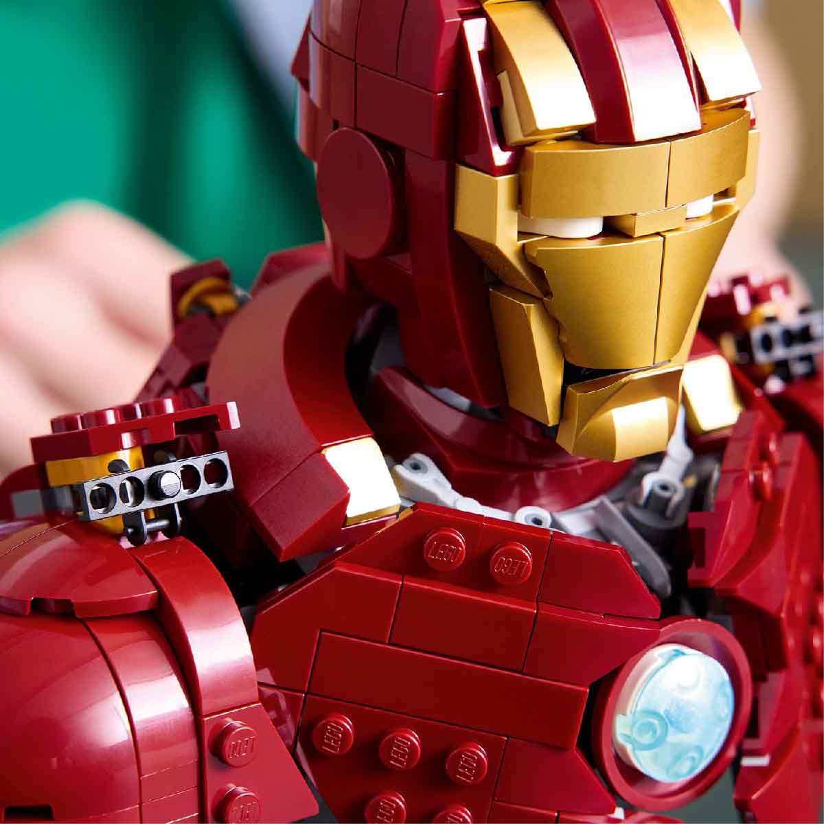 do-choi-lap-rap-nhan-vat-nguoi-sat-lego-superheroes-76327-05