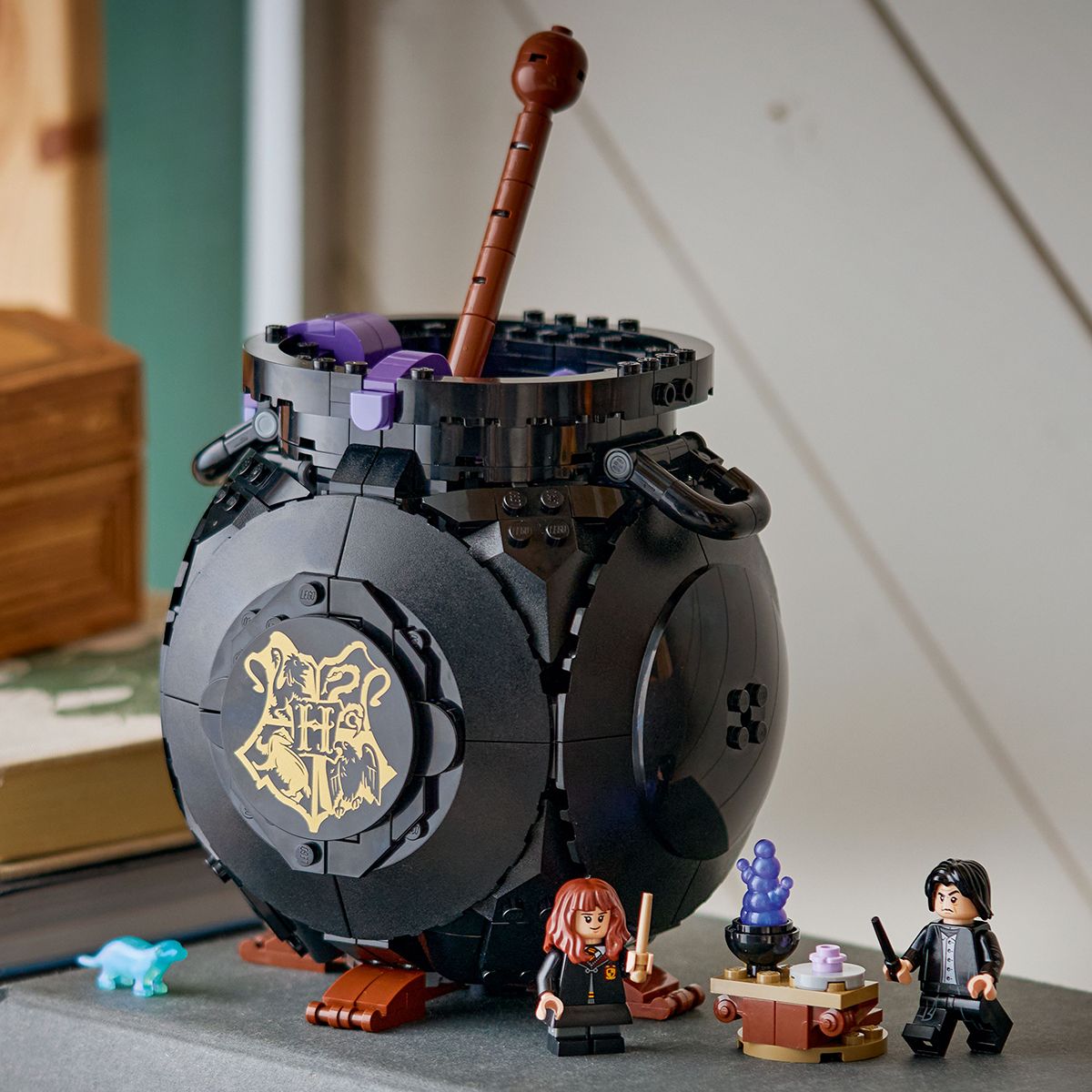 Đồ Chơi Lắp Ráp Phòng Học Pha Chế Độc Dược Bí Mật LEGO HARRY POTTER 76464