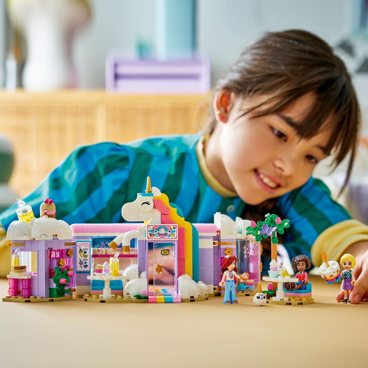 do-choi-lap-rap-quan-ca-phe-ky-lan-mong-mo-lego-friends-42684-010