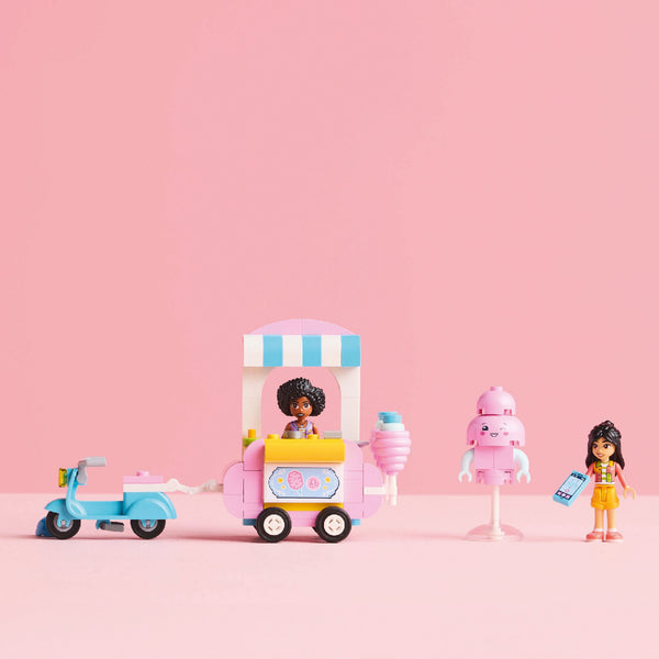 do-choi-lap-rap-quay-keo-bong-gon-di-dong-va-xe-scooter-lego-friends-42643-07