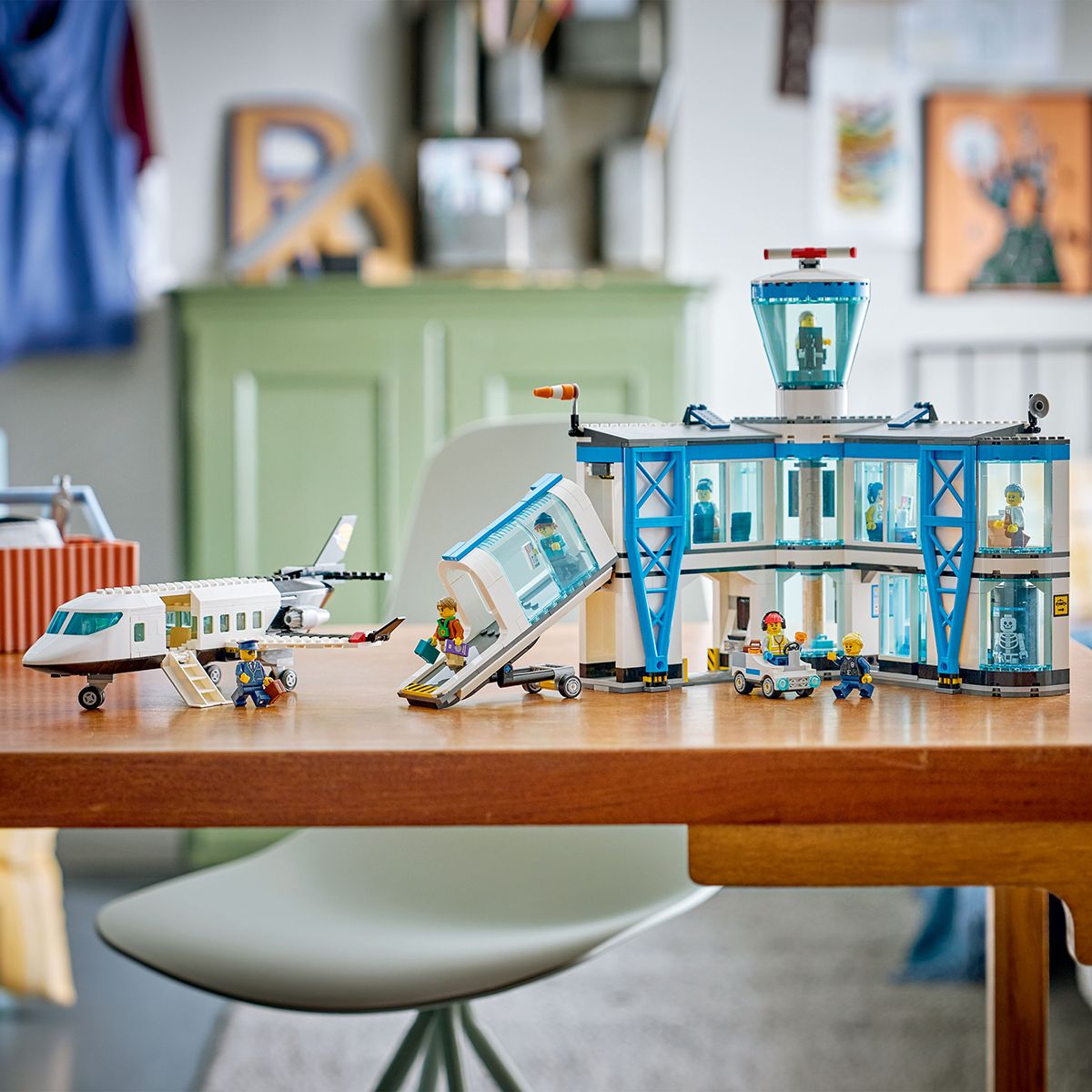 Đồ Chơi Lắp Ráp Sân Bay Và Máy Bay LEGO CITY 60502