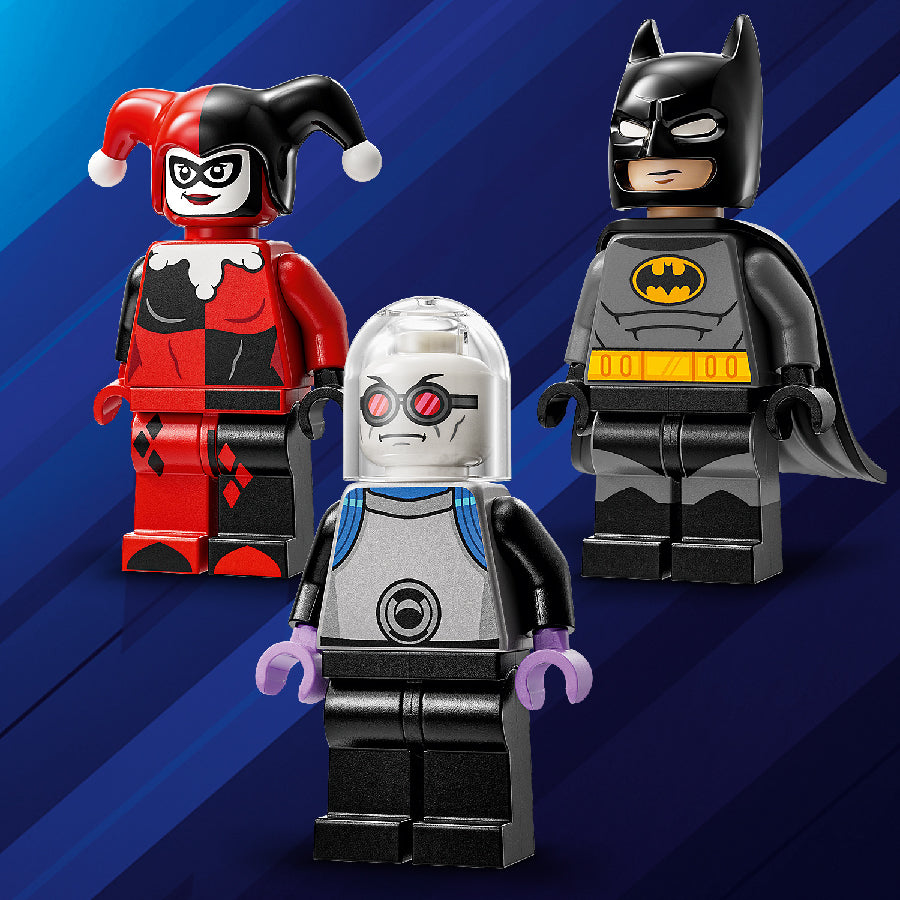 do-choi-lap-rap-sieu-xe-nguoi-doi-doi-dau-harley-quinn-lego-superheroes-76274-05