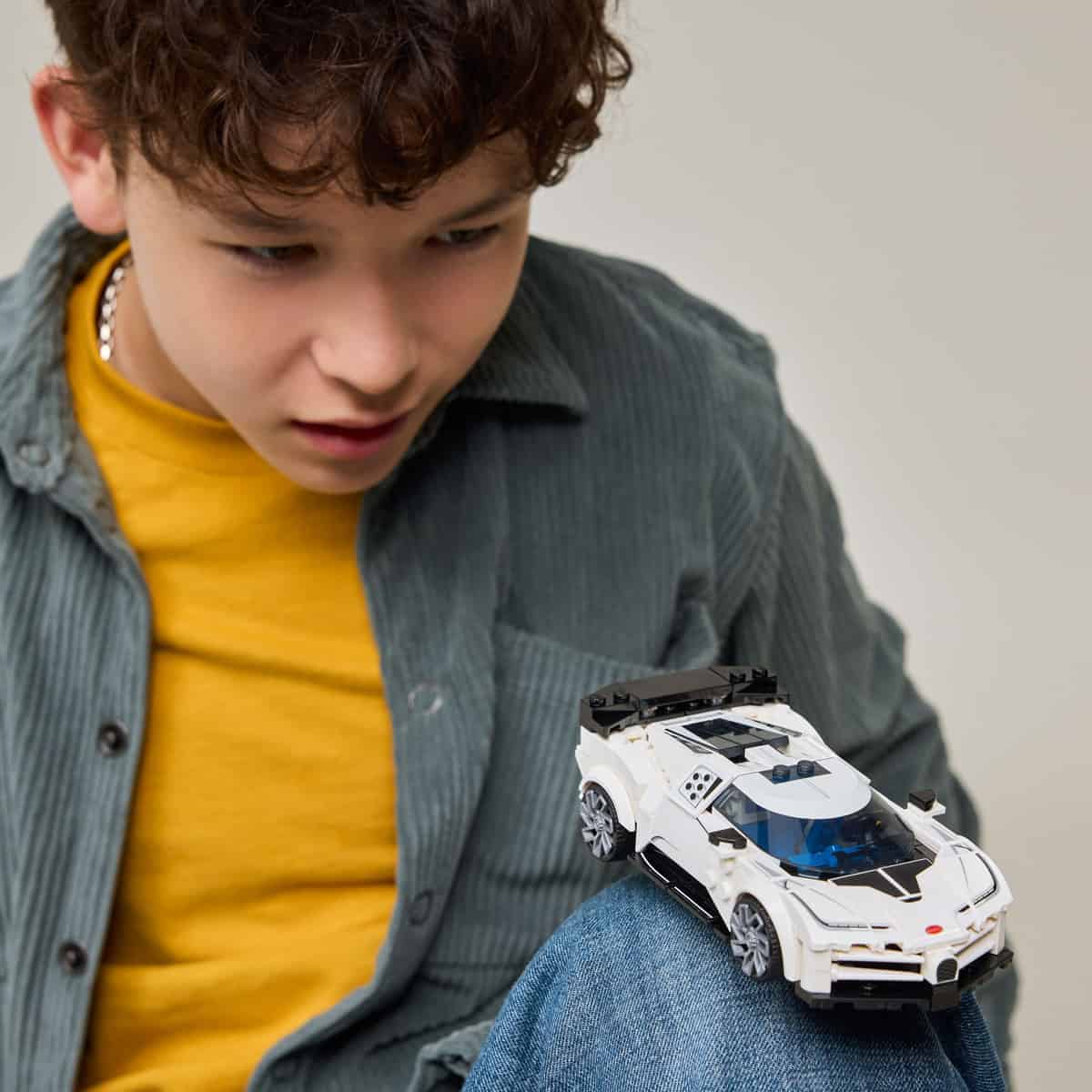 Đồ Chơi Lắp Ráp Siêu Xe Thể Thao Bugatti Centodieci LEGO SPEED CHAMPIONS 77240