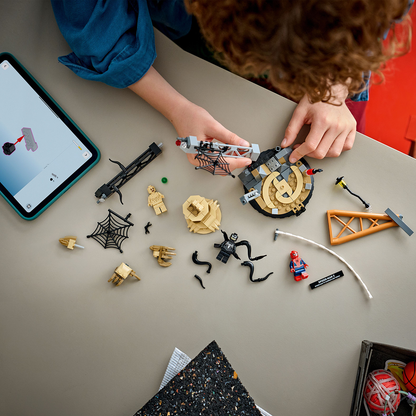 do-choi-lap-rap-spider-man-doi-dau-sandman-va-venom-lego-superheroes-76334-09