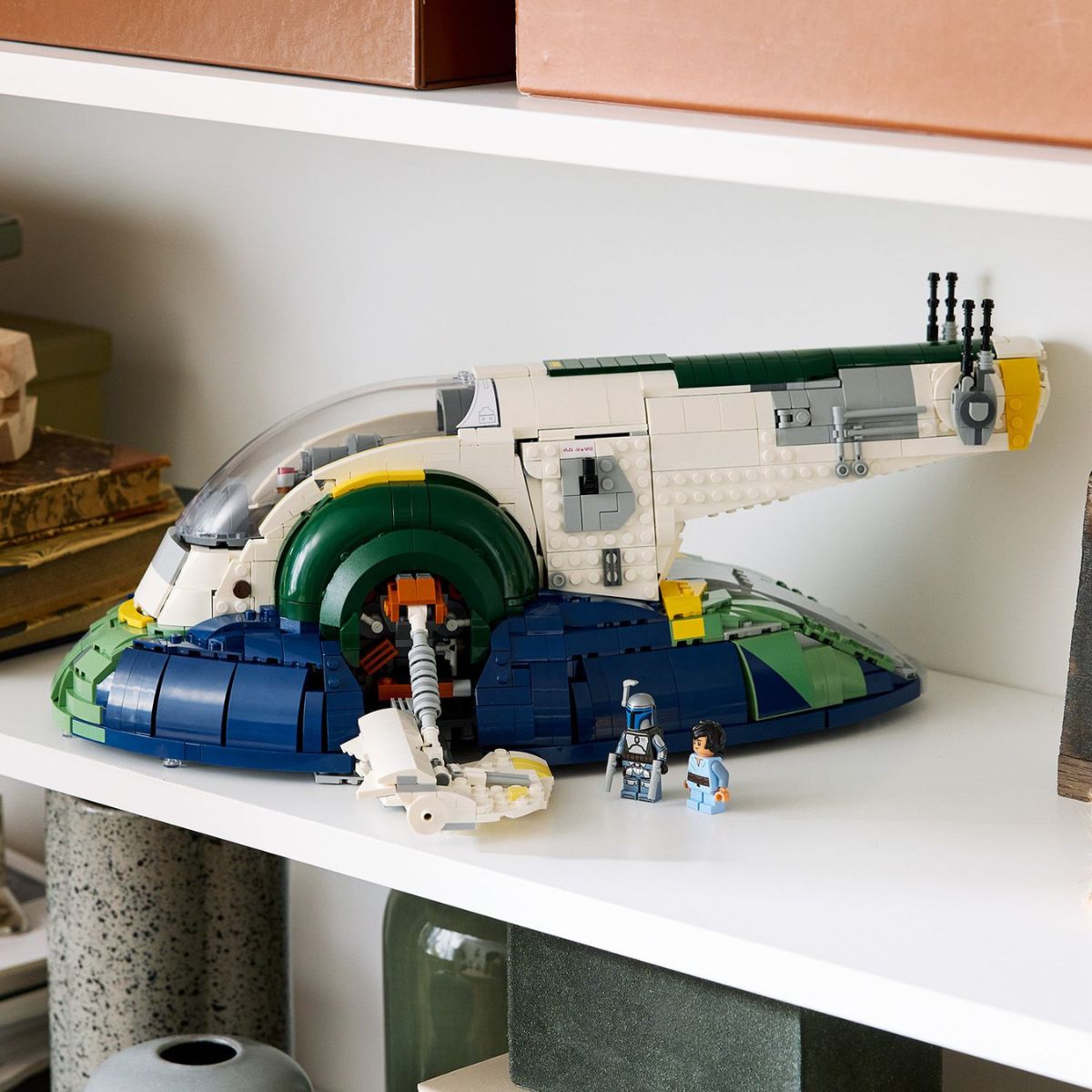 do-choi-lap-rap-tau-vu-tru-lop-firespray-cua-jango-fett-lego-star-wars-75409-04