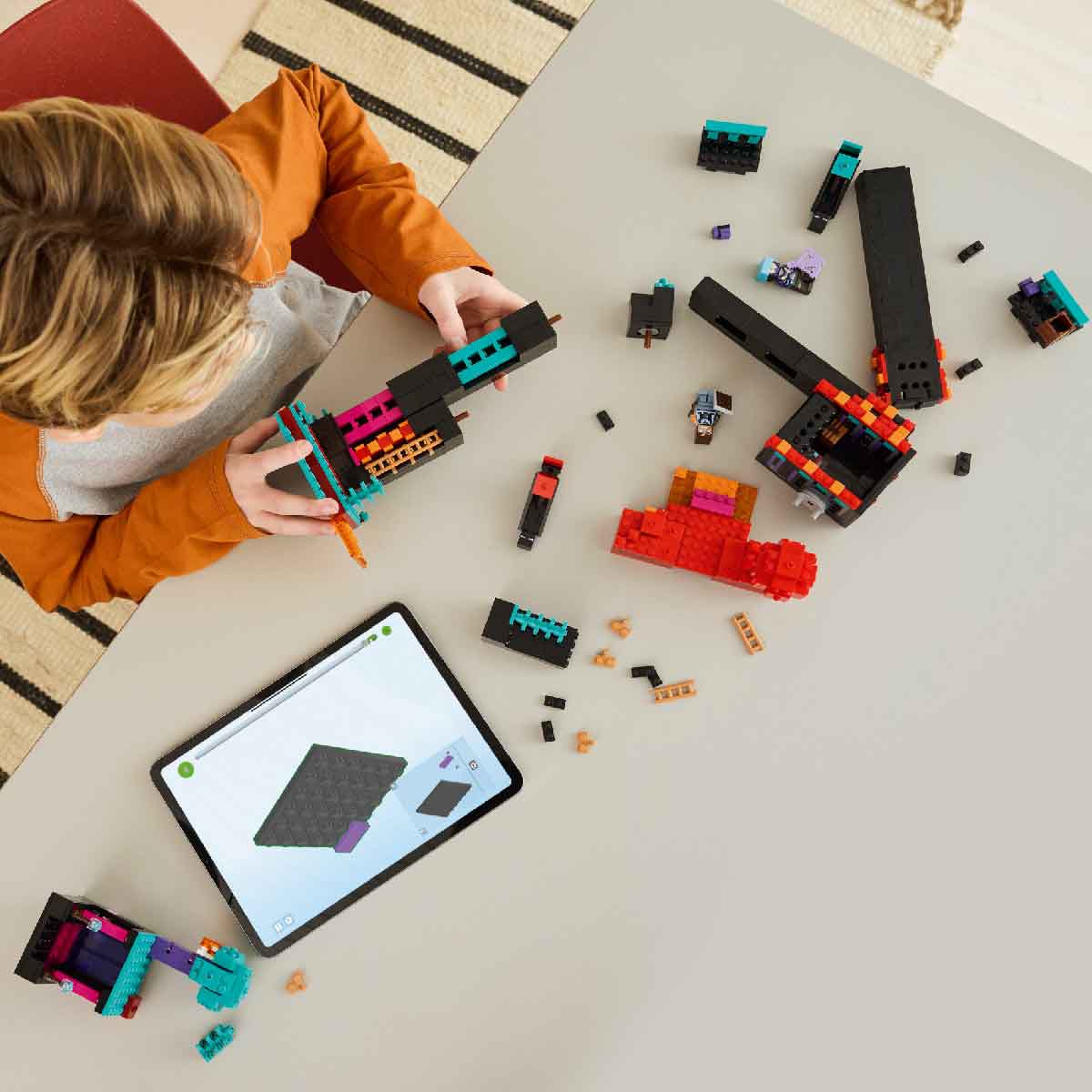 Đồ Chơi Lắp Ráp Tháp Enderman LEGO MINECRAFT 21279