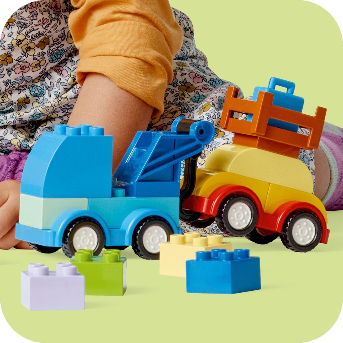 Đồ Chơi Lắp Ráp Thùng Gạch Sáng Tạo: Xe Hơi Và Xe Tải LEGO DUPLO 10439