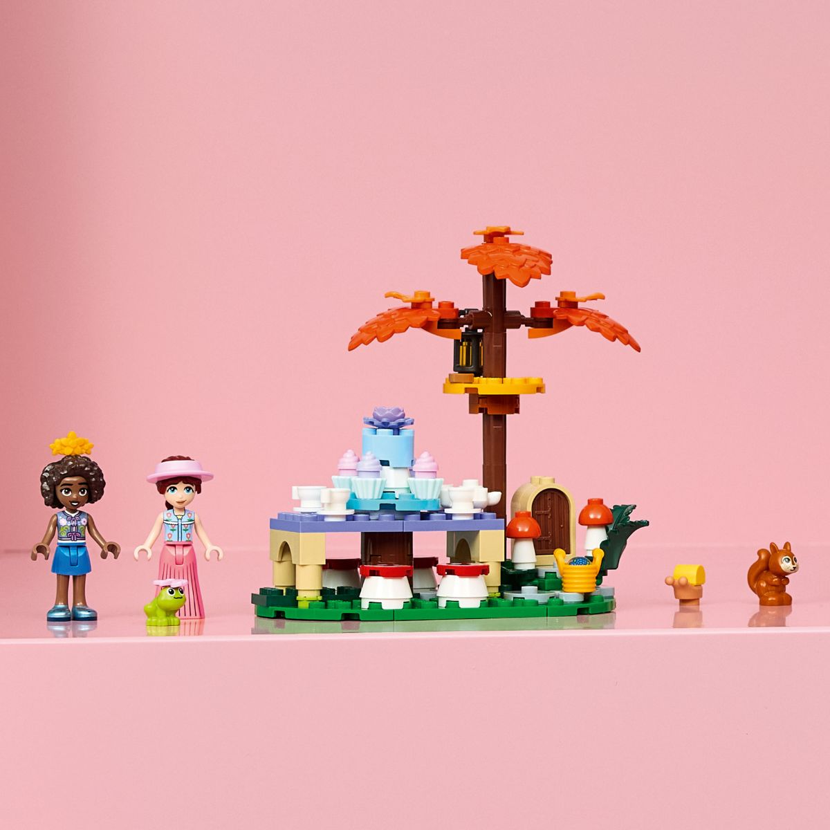 do-choi-lap-rap-tiec-tra-trong-rung-lego-friends-42690-08
