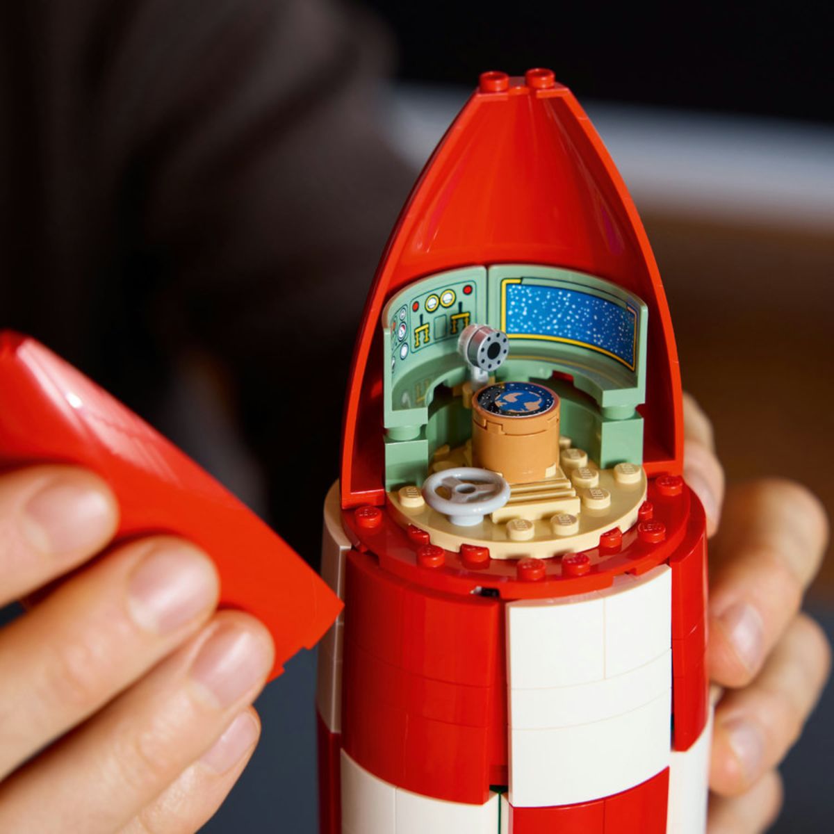 Đồ Chơi Lắp Ráp Tintin Moon Rocket LEGO IDEAS 21367