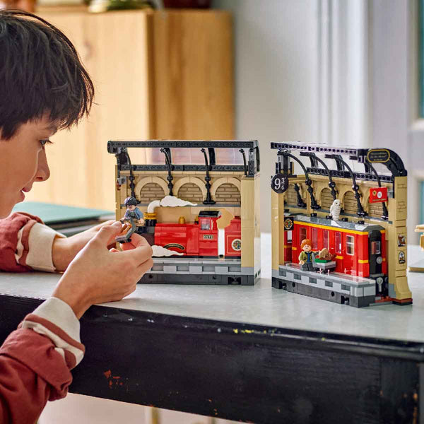 do-choi-lap-rap-trang-tri-ke-sach-tau-toc-hanh-hogwarts-lego-harry-potter-76450-07