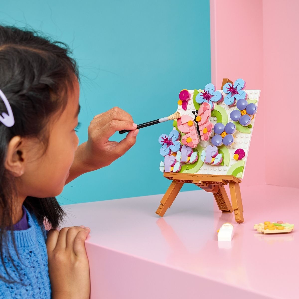 Đồ Chơi Lắp Ráp Tranh Hoa Nghệ Thuật LEGO CREATOR 31390 (348 chi tiết)
