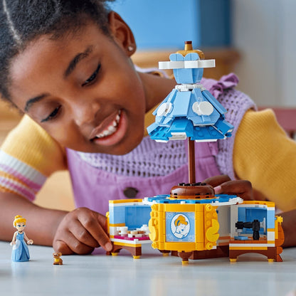 do-choi-lap-rap-vay-cua-lo-lem-lego-disney-princess-43266-08