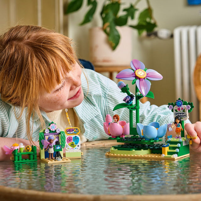 do-choi-lap-rap-vong-quay-tiec-tra-tien-hoa-dieu-ky-lego-friends-42702-09