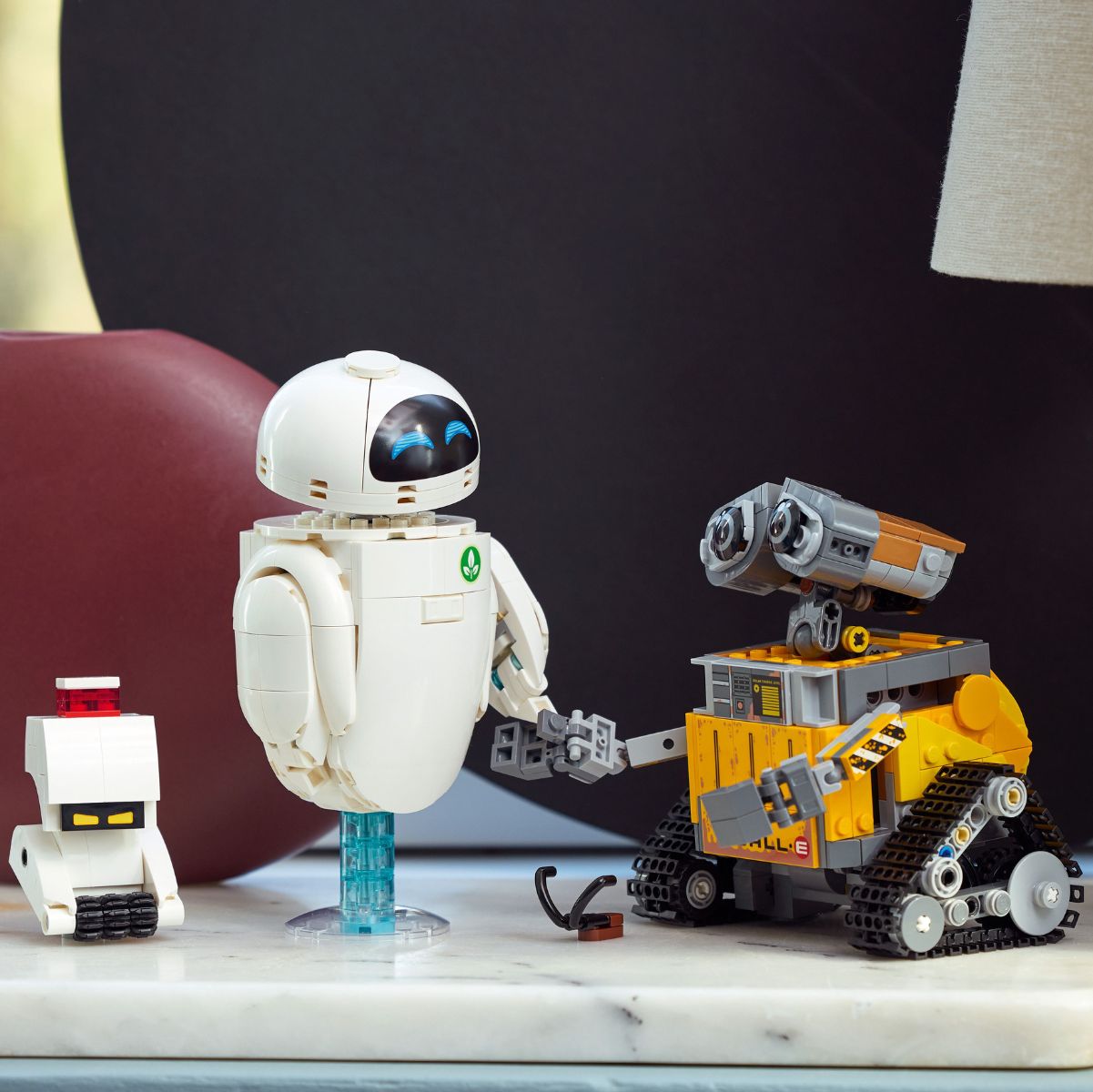 do-choi-lap-rap-wall-e-va-eve-lego-disney-princess-43279-05