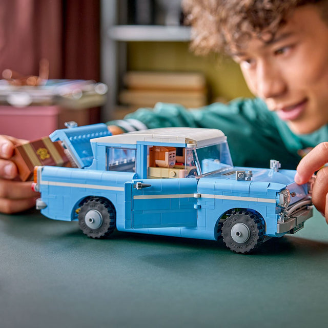 do-choi-lap-rap-xe-bay-phep-thuat-ford-anglia-lego-harry-potter-76470-010
