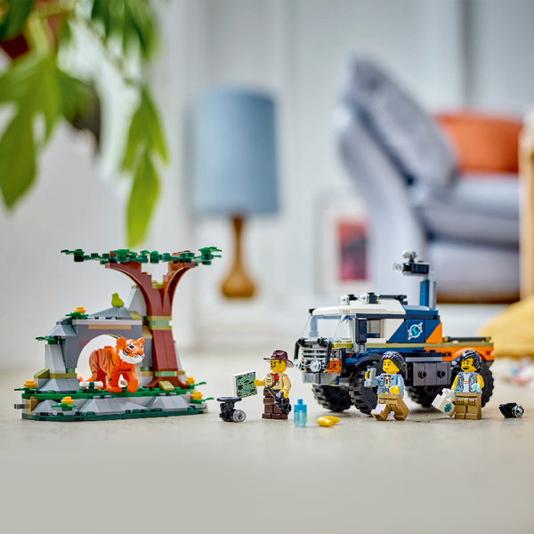 do-choi-lap-rap-xe-dia-hinh-cuu-ho-dong-vat-lego-city-60426-07