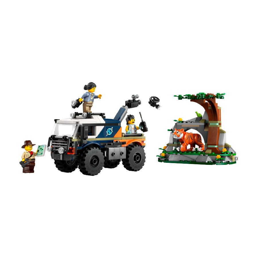 do-choi-lap-rap-xe-dia-hinh-cuu-ho-dong-vat-lego-city-60426-03