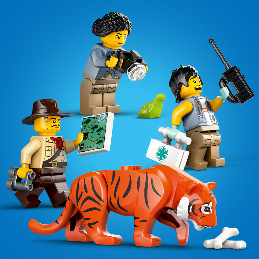 do-choi-lap-rap-xe-dia-hinh-cuu-ho-dong-vat-lego-city-60426-06