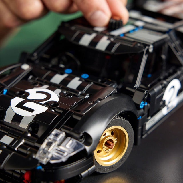 do-choi-lap-rap-xe-dua-ford-gt40-mkii-1966-lego-technic-42223-07