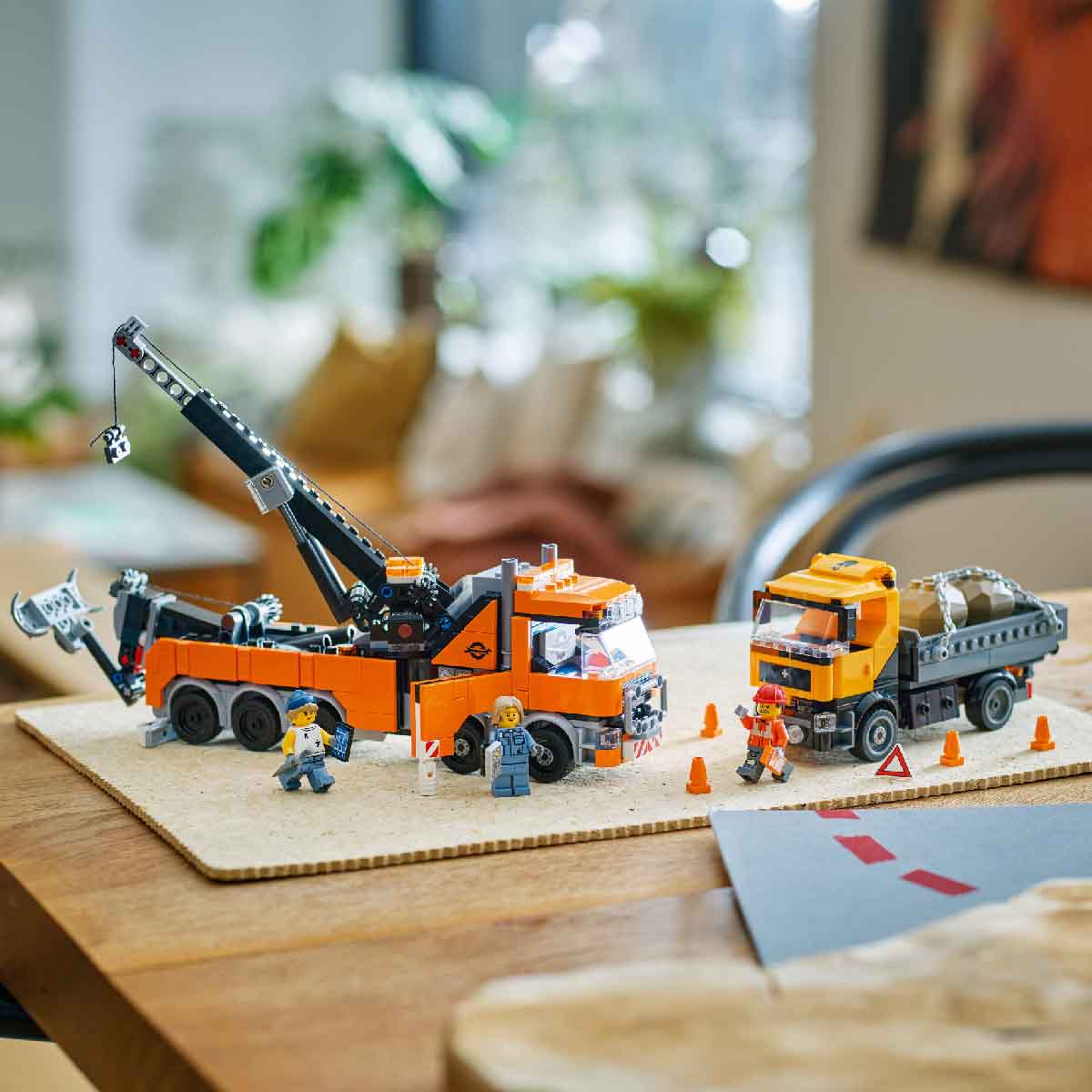 do-choi-lap-rap-xe-keo-cuu-ho-nang-co-cau-lego-city-60467-05