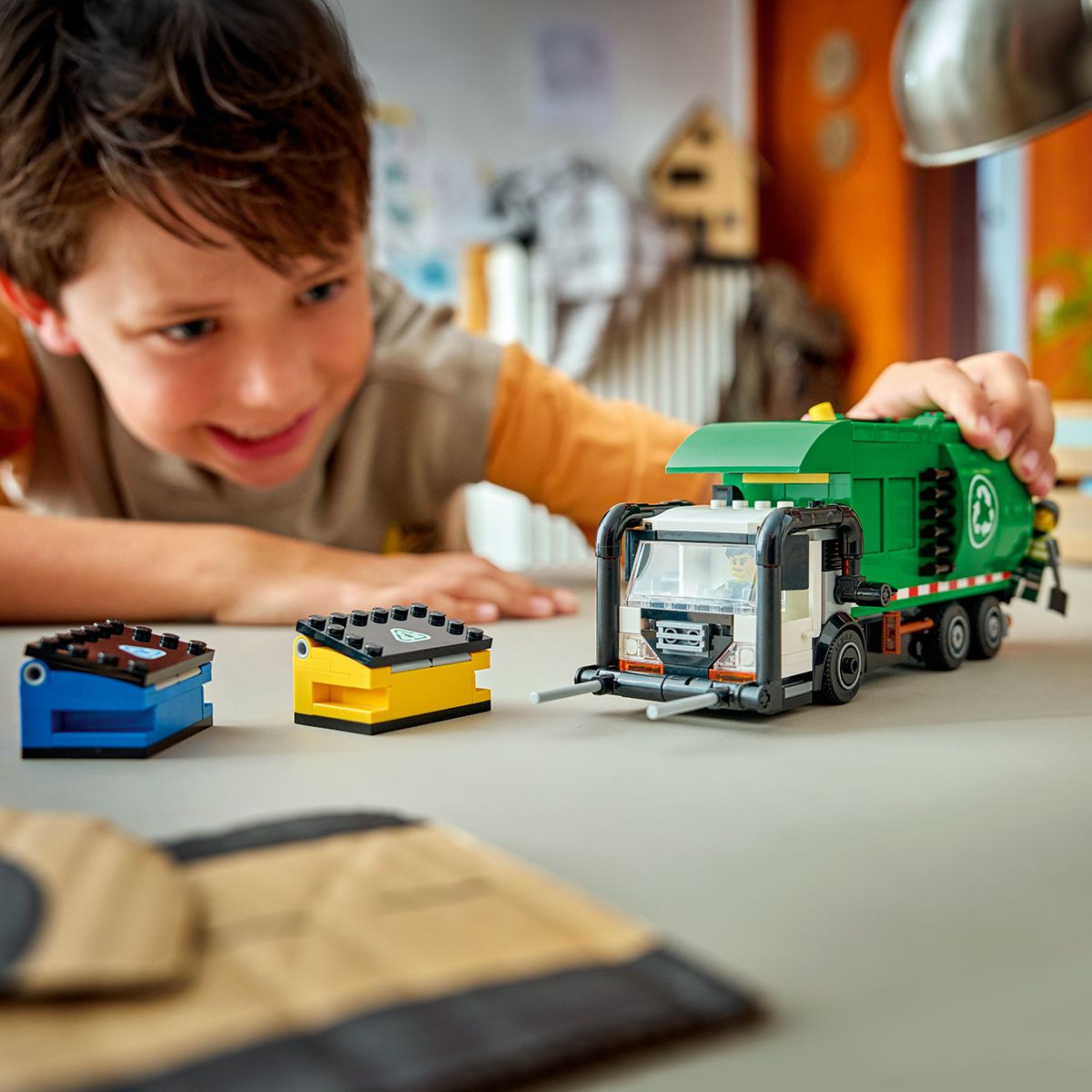do-choi-lap-rap-xe-rac-tai-che-lego-city-60495-011