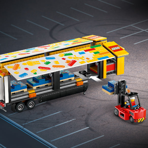 do-choi-lap-rap-xe-tai-van-chuyen-hang-hoa-lego-city-60440-03
