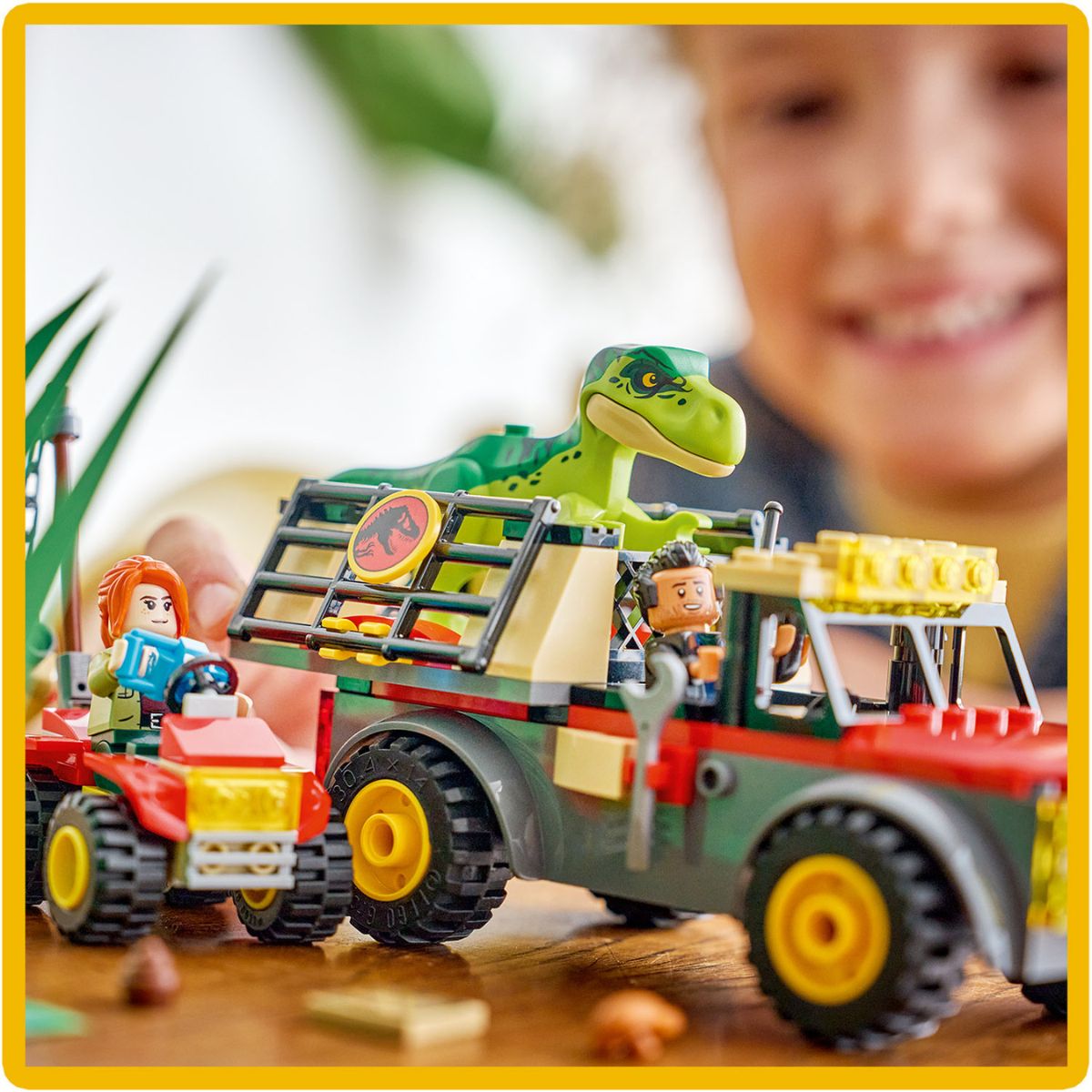 do-choi-lap-rap-xe-tai-van-chuyen-khung-long-t-rex-lego-jurassic-77978-09