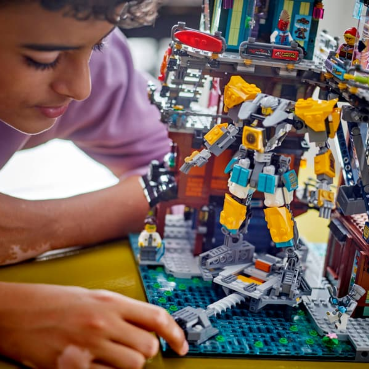 do-choi-lap-rap-xuong-che-tao-thanh-pho-ninjago-lego-ninjago-71837-014