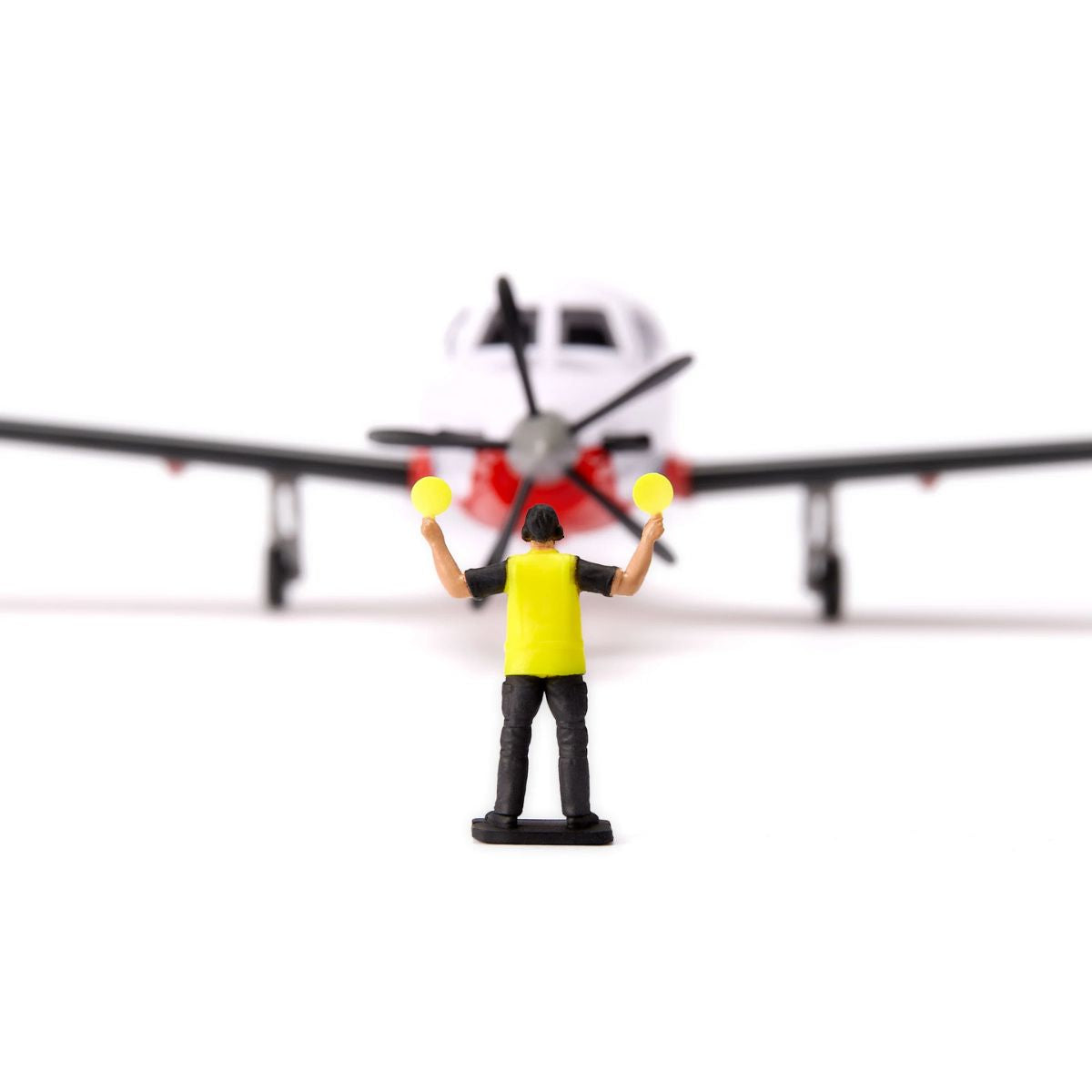 Đồ Chơi Máy Bay Cứu Trợ Y Tế Pilatus PC-12 Pro Kèm Phụ Kiện SIKU 5406