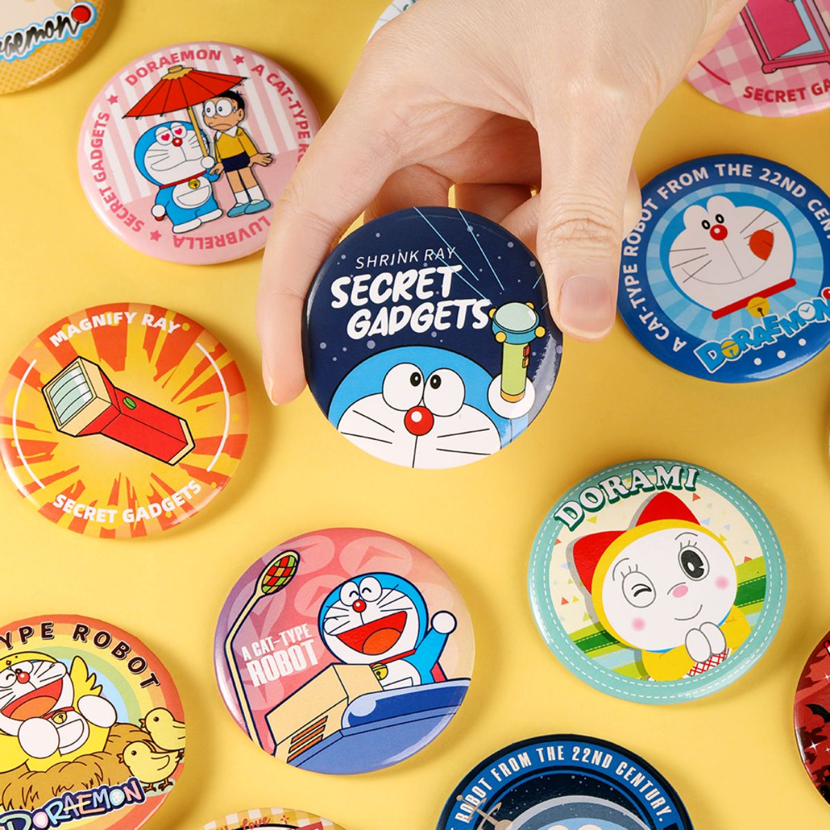 do-choi-mo-hinh-doraemon-tinplate-badge-blind-box-suit-rsti0741-06