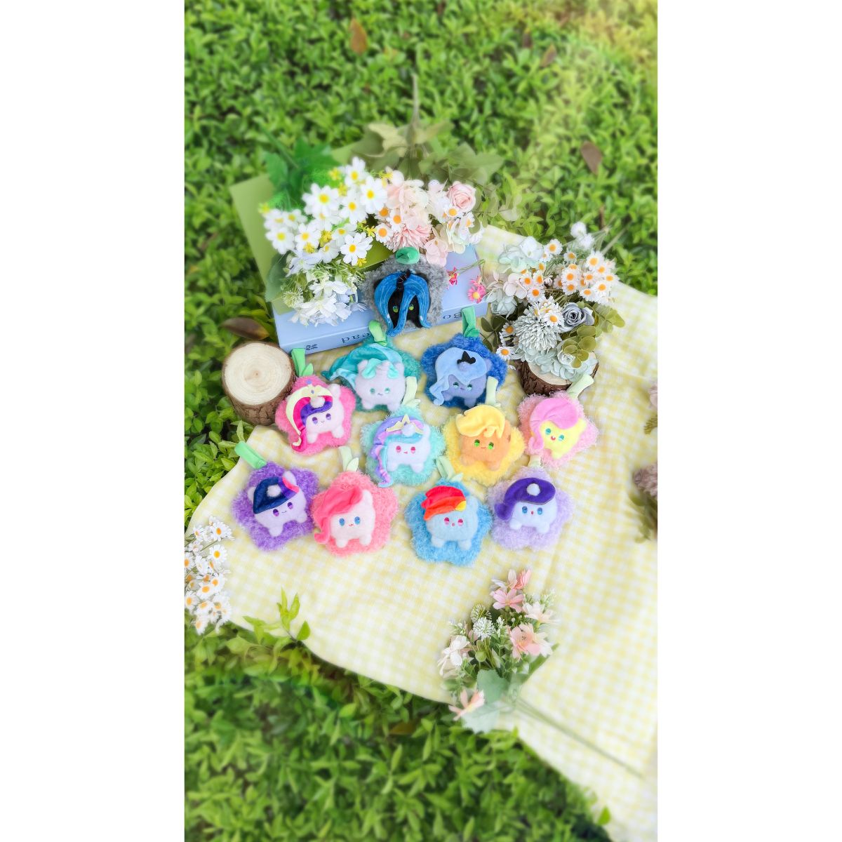 My Little Pony Keychain Toy – Scented Floral Plush Toy 710609 – Random Delivery