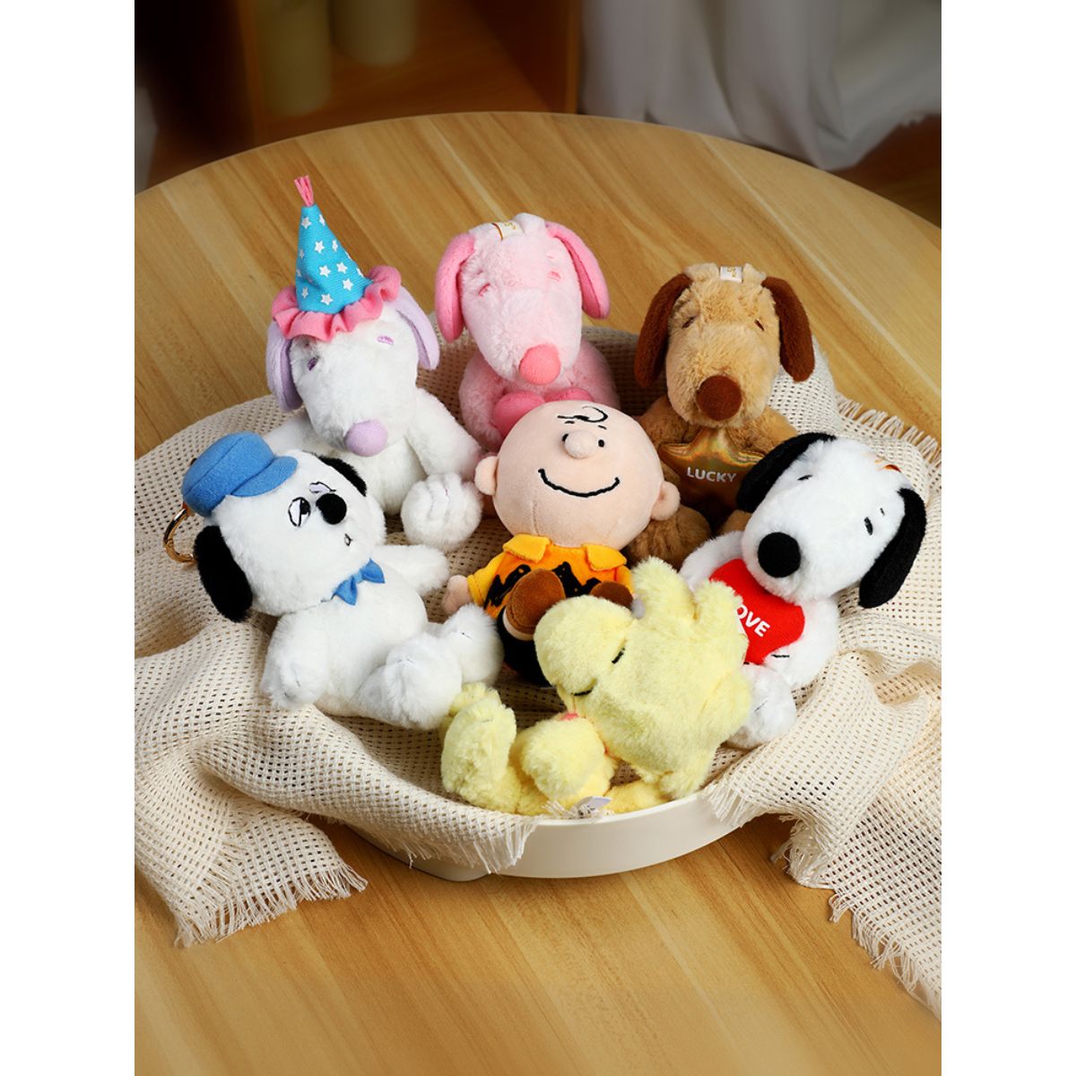 do-choi-moc-khoa-nhoi-bong-snoopy-miffy-sp37488-025