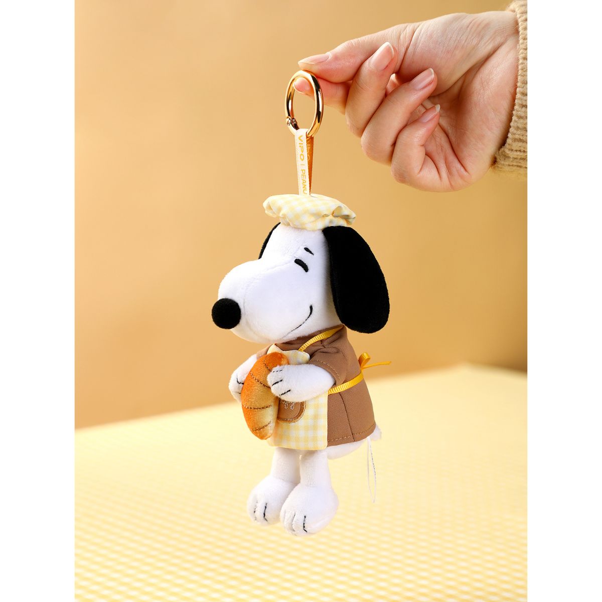 Đồ Chơi Móc Khoá Nhồi Bông Snoopy V2 - Chủ Đề Tiệm Bánh PLUSH TOY SP37593