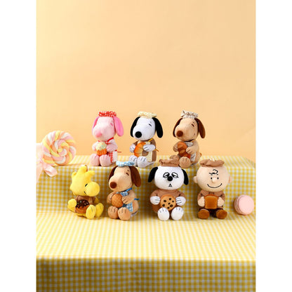 do-choi-moc-khoa-nhoi-bong-snoopy-v2-chu-de-tiem-banh-plush-toy-sp37593-02