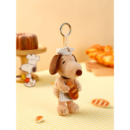 do-choi-moc-khoa-nhoi-bong-snoopy-v2-chu-de-tiem-banh-plush-toy-sp37593-010