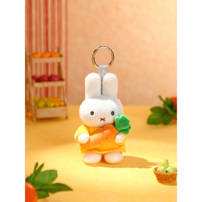 do-choi-moc-khoa-thu-bong-miffy-cung-ca-rot-miffy-mif37548-02