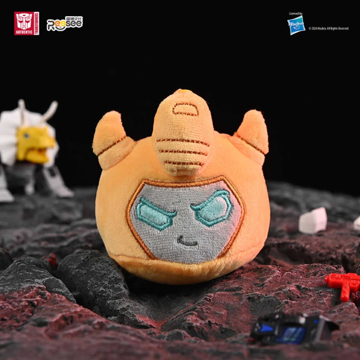 do-choi-moc-khoa-transformers-plush-toy-810101-06