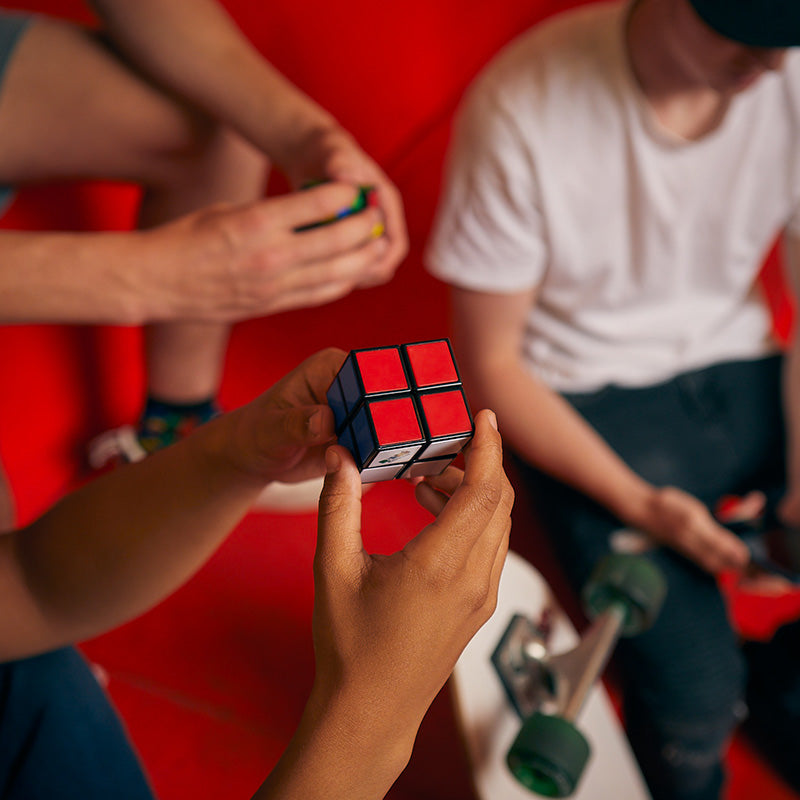 do-choi-rubiks-2x2-spin-games-6064345-04