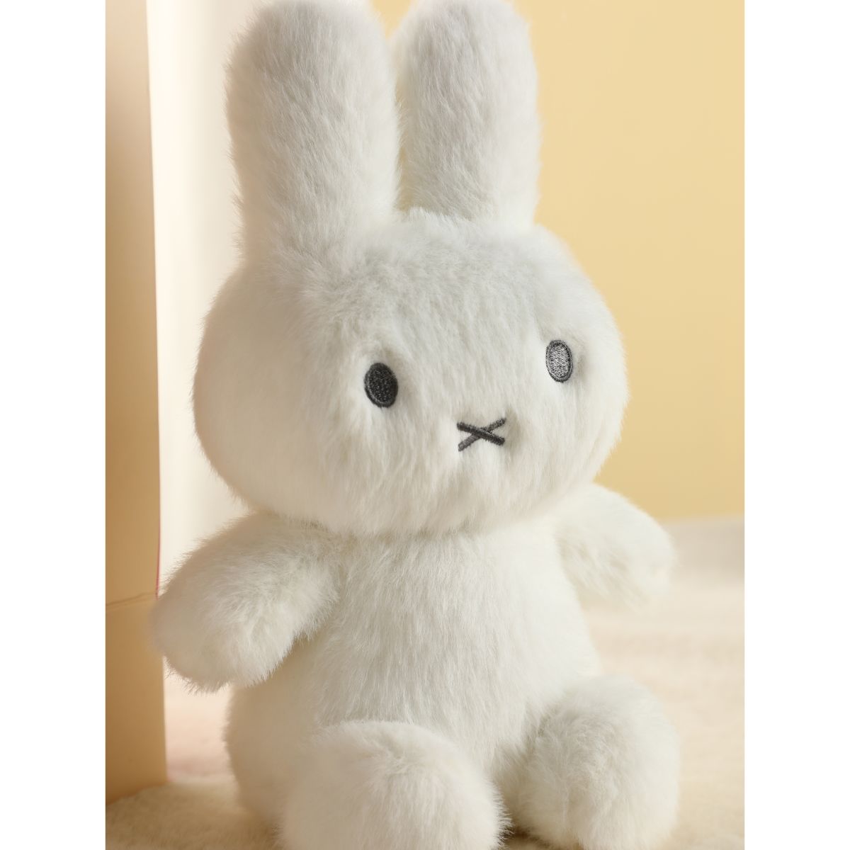 Đồ Chơi Thú Bông Miffy Thỏ Trắng-25Cm MIFFY MIF37306A