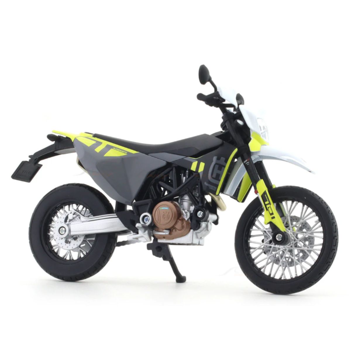 Motocicleta de juguete Maisto 2023 Husqvarna 701 Supermoto Escala 1:12 || Bodega Aurrera