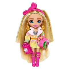 Barbie Mini Extra Doll - SAFARI BARBIE HGP62