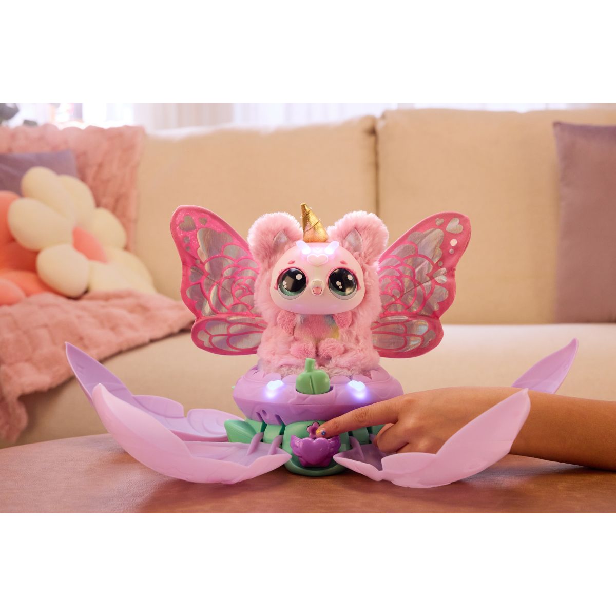 ky-lan-buom-fluttercorn-no-dieu-ky-hatchimals-6073016-012