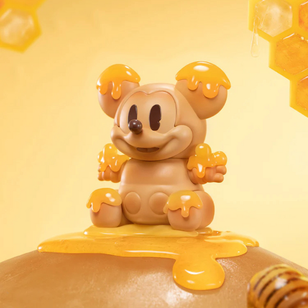 mo-hinh-disney-mickey-childhood-of-boundless-imagination-pop-mart-6931571026073-05