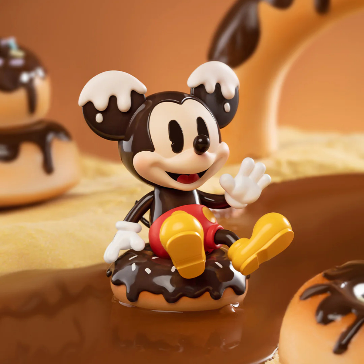 Mô Hình Disney Mickey Childhood Of Boundless Imagination POP MART 6931571026073