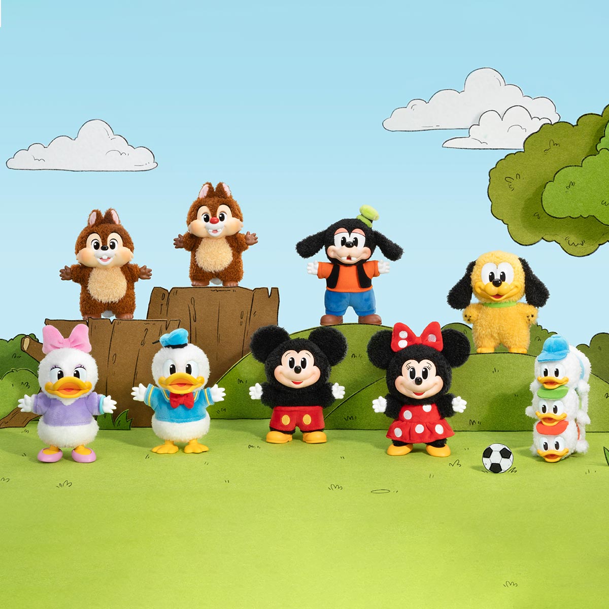 mo-hinh-mickey-family-cute-together-keychain-series-figures-pop-mart-6931571065386-02