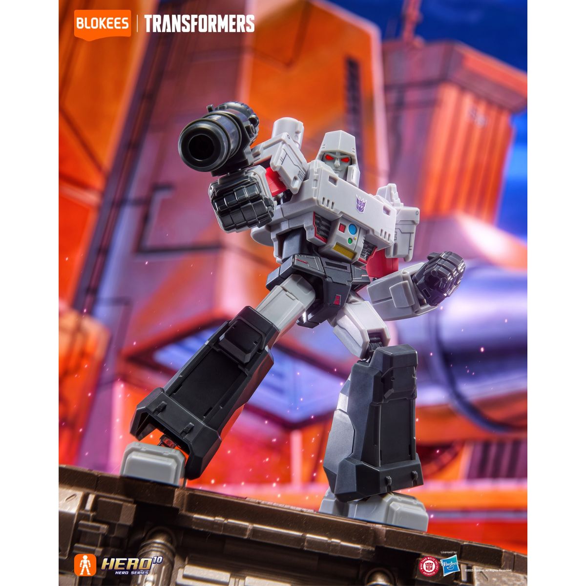 Transformers Random Collection GV09 Darkest Hour BLOKEES 71109 - Random Delivery