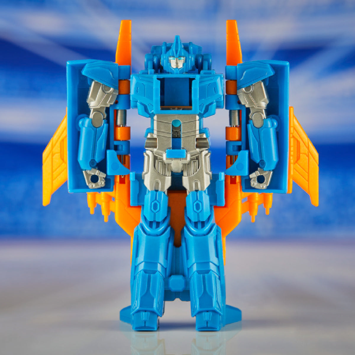 Mô Hình One COG 1 Bước Biến Hình Sergeant TRANSFORMERS F9388
