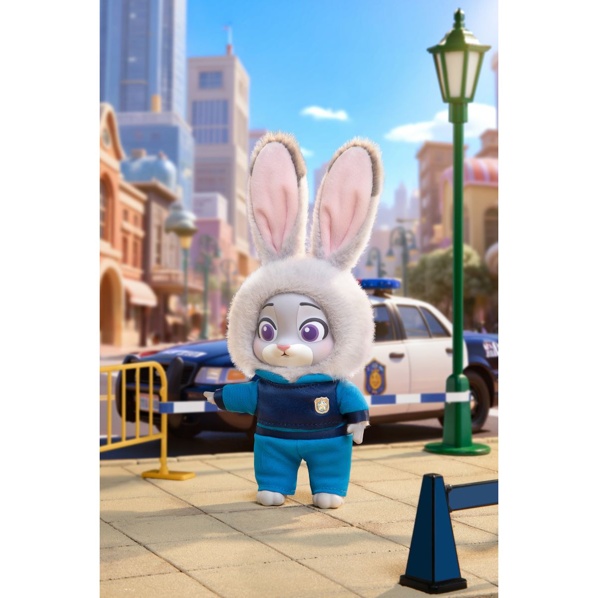 mo-hinh-zootopia-nick-judys-growth-journey-vinyl-plush-top-toy-2303961510105-04